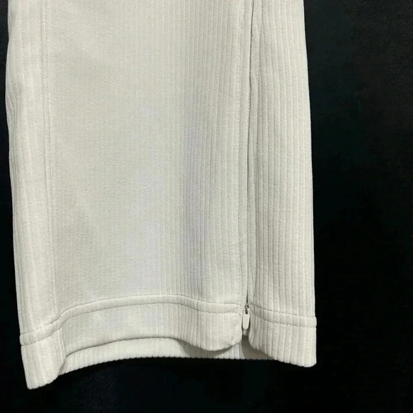 NWTs Lululemon Ribbed Softstreme Pants - Picture 5 of 6